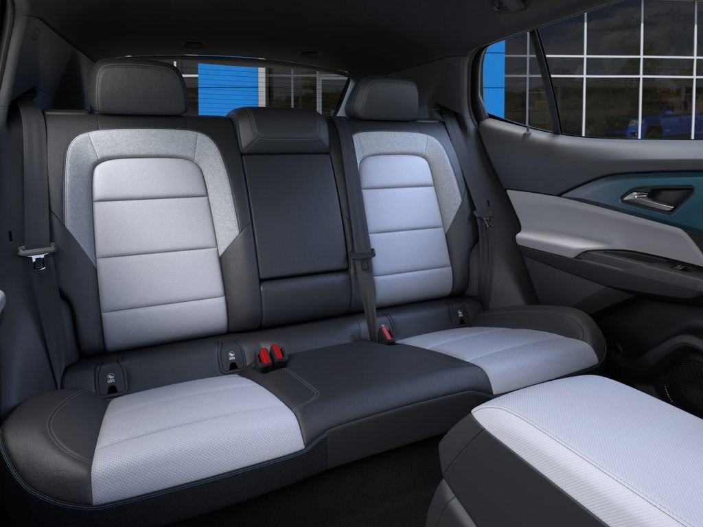 New 2026 Chevrolet Equinox EV LT AWD/4WD image 17
