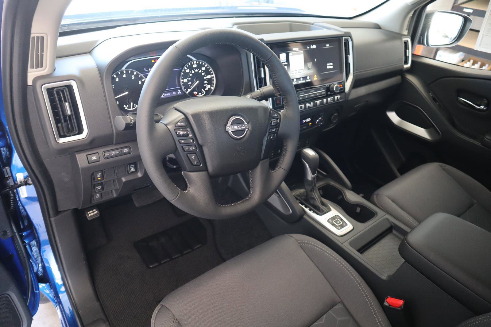 New 2026 Nissan Frontier 4x4 Crew Cab image 22