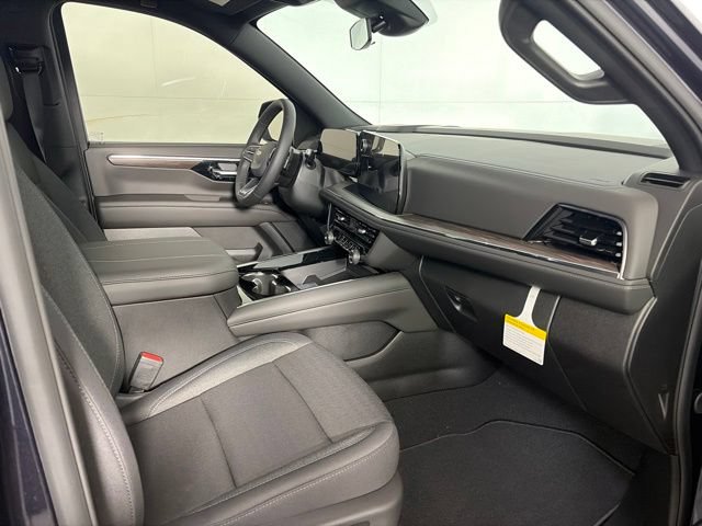 New 2026 Chevrolet Suburban LS w/ Max Trailering Package AWD/4WD image 11