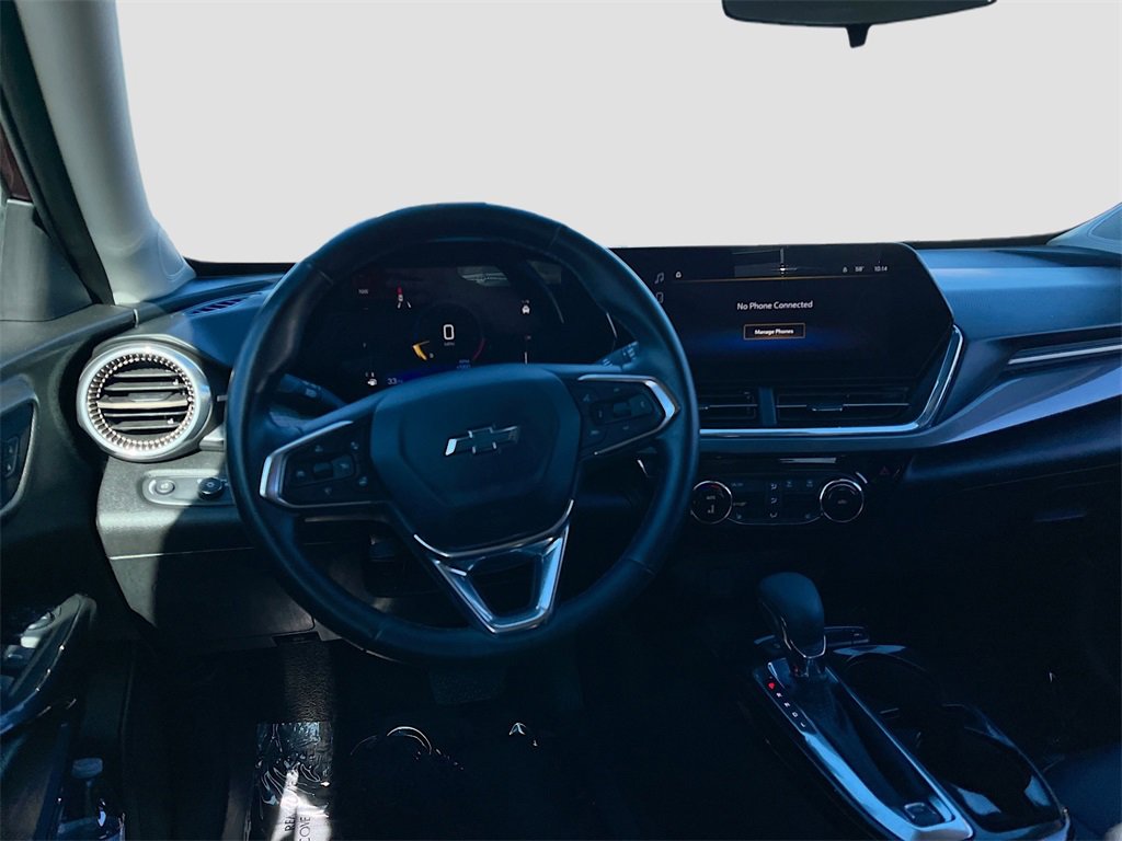 Used 2024 Chevrolet Trax ACTIV w/ Driver Confidence Package image 21