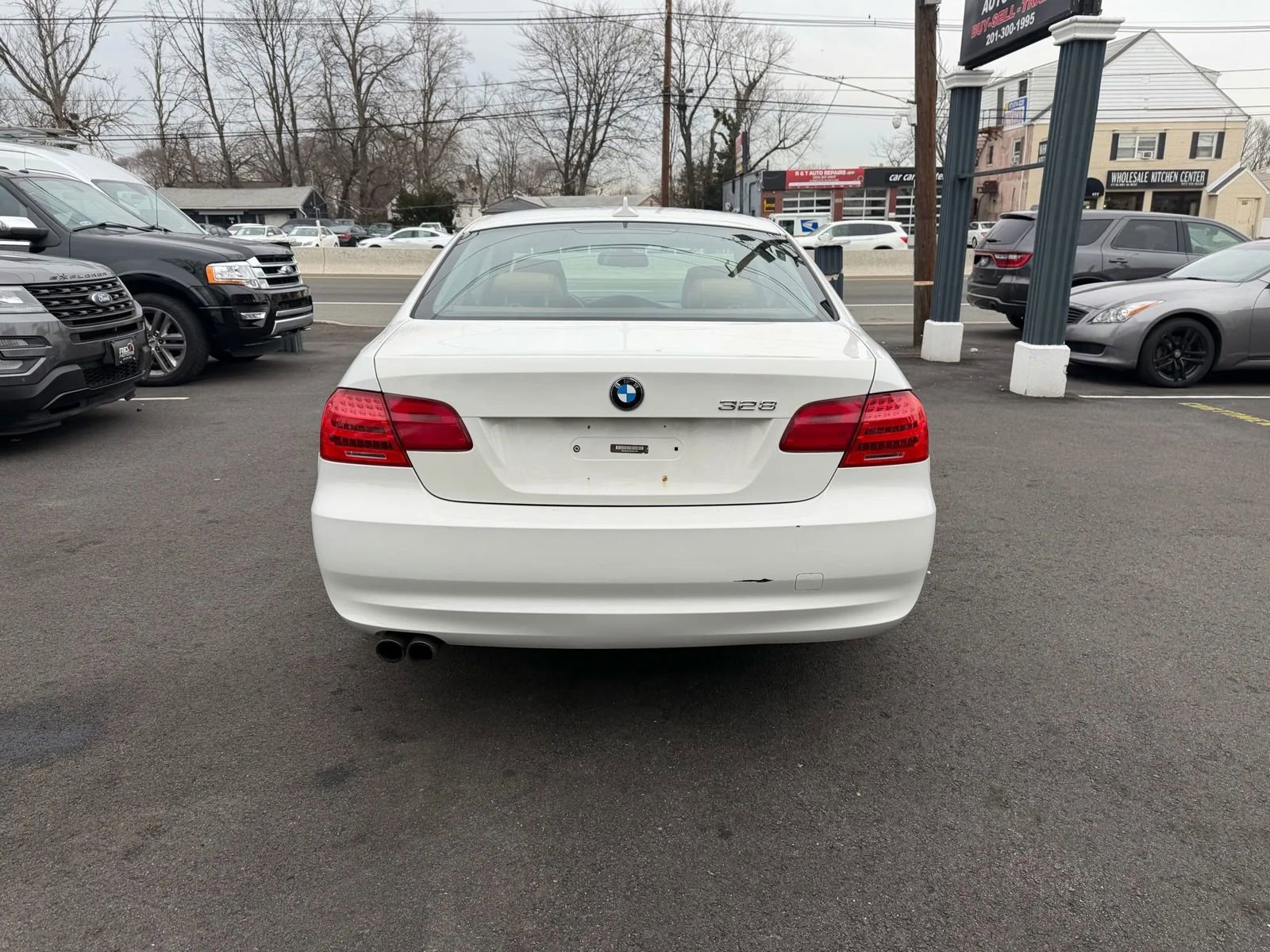 Used 2013 BMW 328i xDrive Coupe image 6