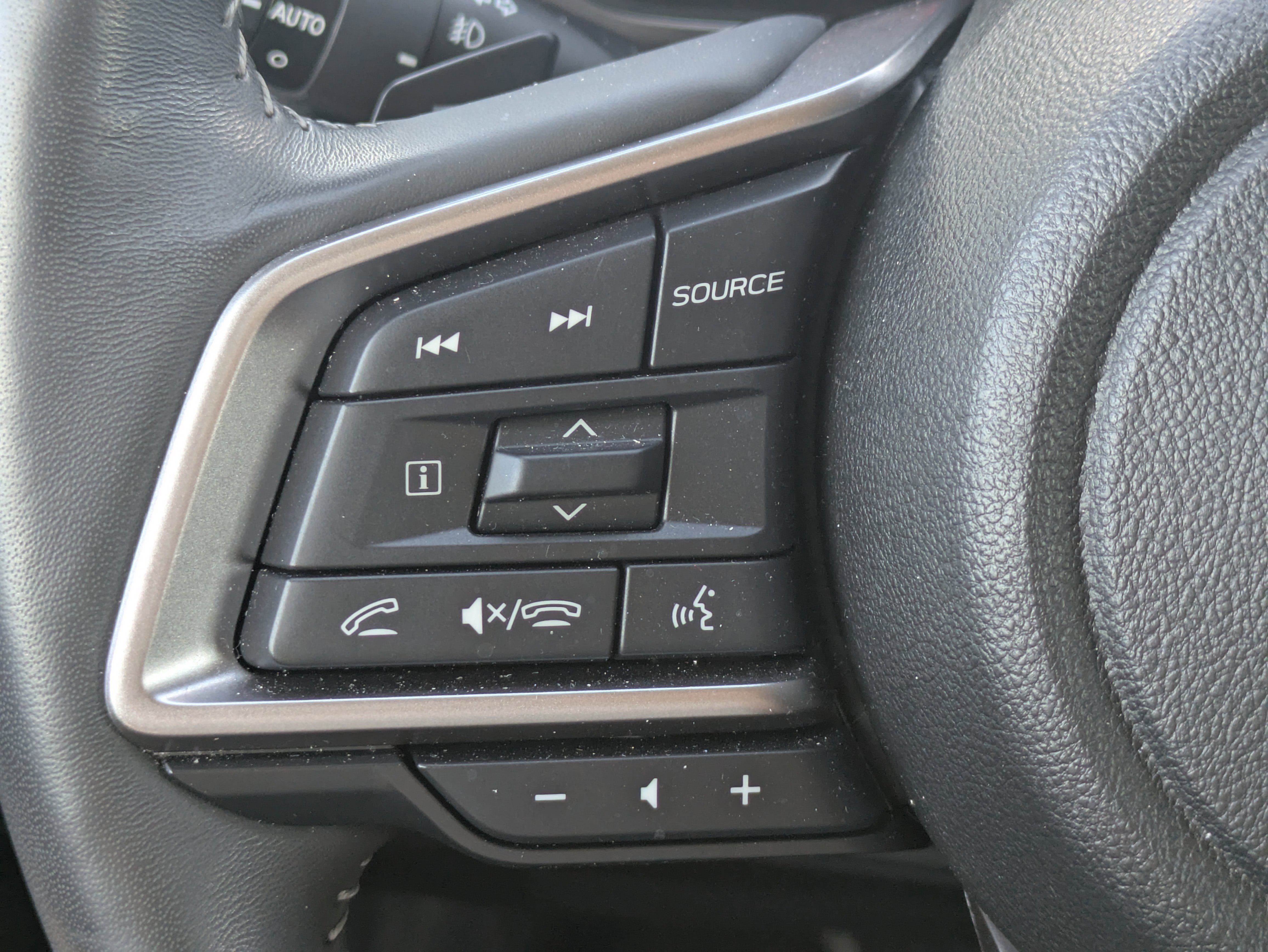 Certified 2023 Subaru Ascent Touring image 25