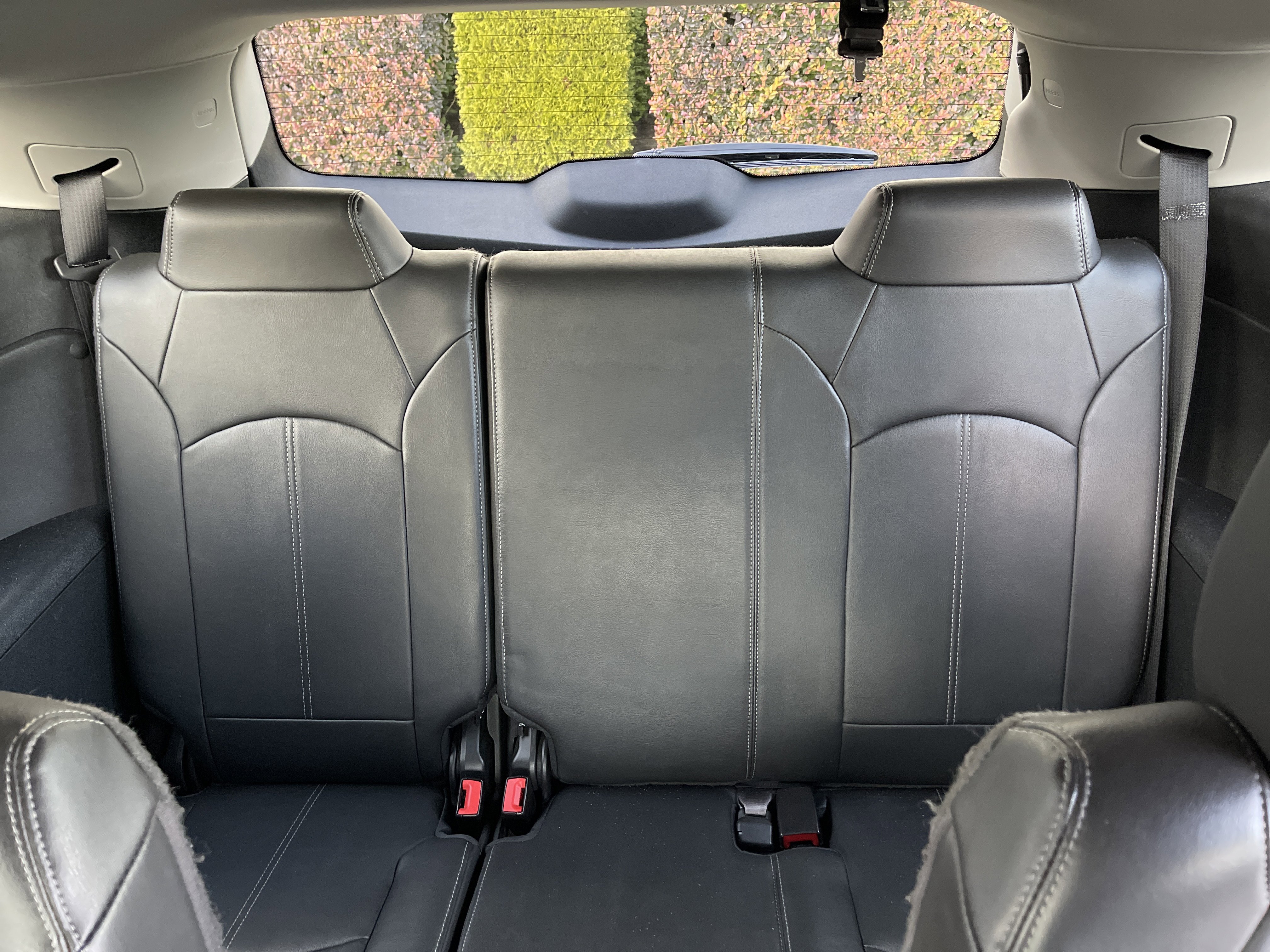 Used 2017 Chevrolet Traverse LT image 24