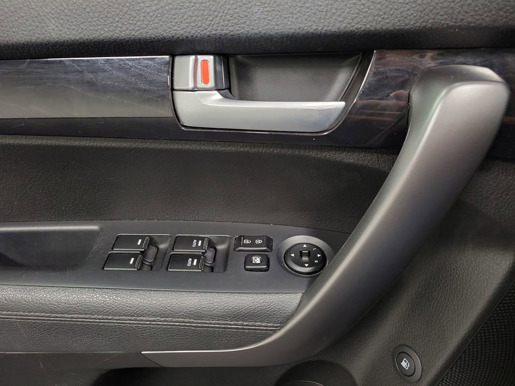 Used 2015 Kia Sorento EX image 20