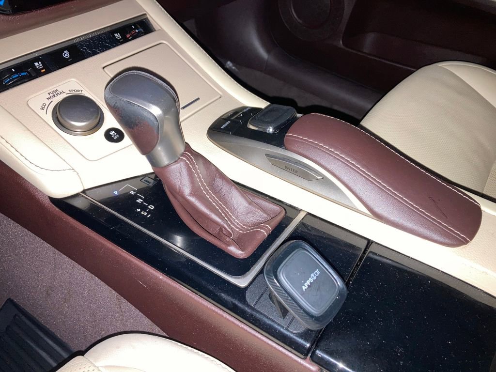 Used 2016 Lexus ES 350 350 w/ Navigation System Package image 23