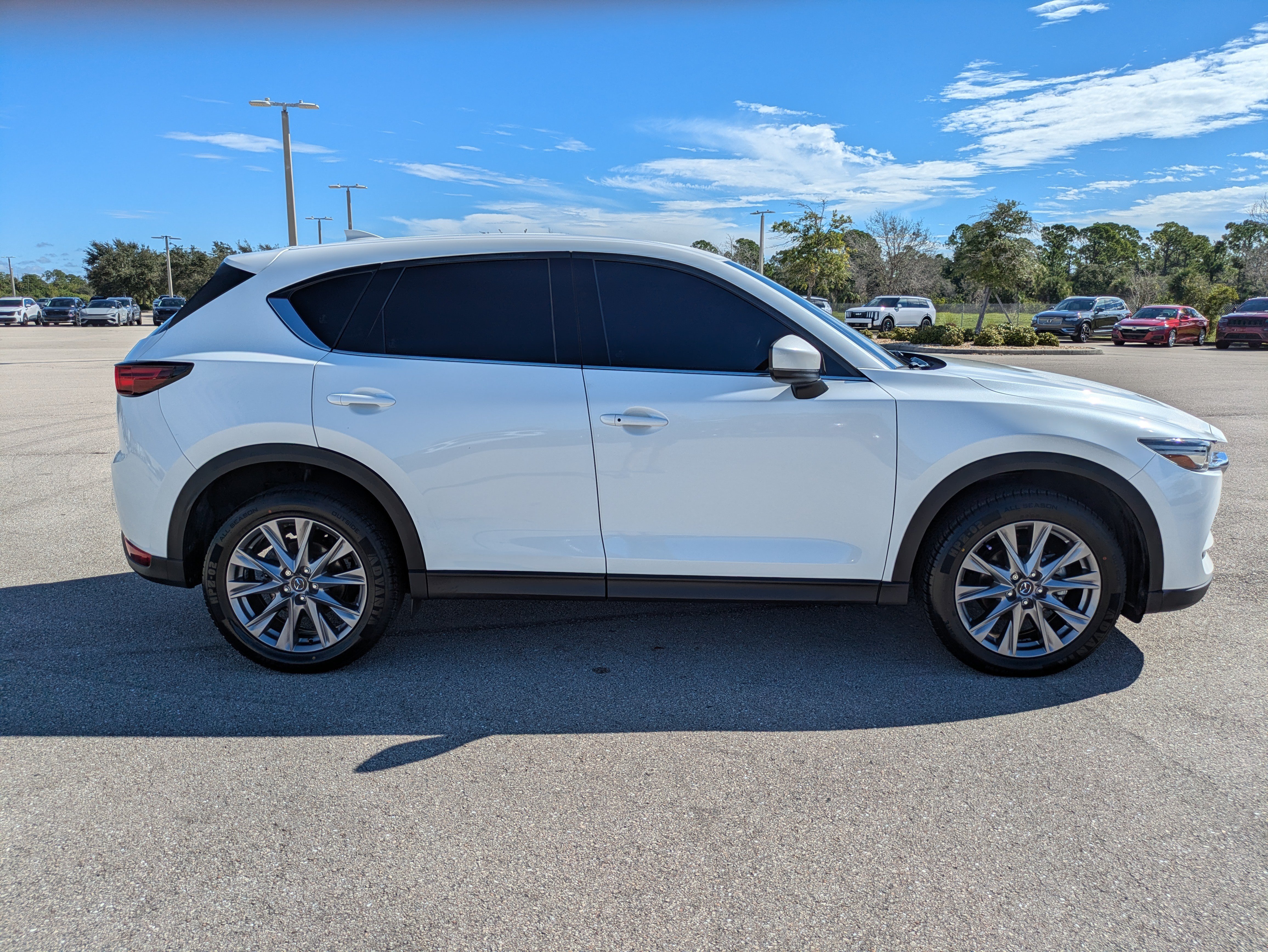 Used 2021 MAZDA CX-5 Grand Touring w/ GT Premium Package AWD/4WD image 3