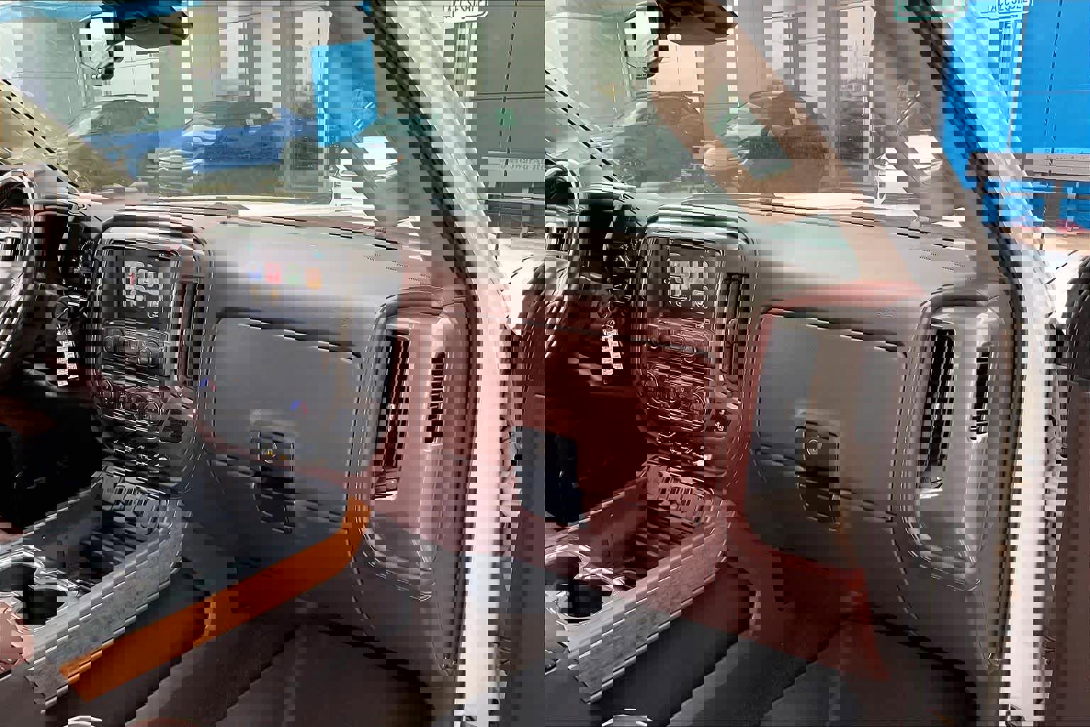 Used 2015 Chevrolet Silverado 2500 High Country w/ Duramax Plus Package AWD/4WD image 19