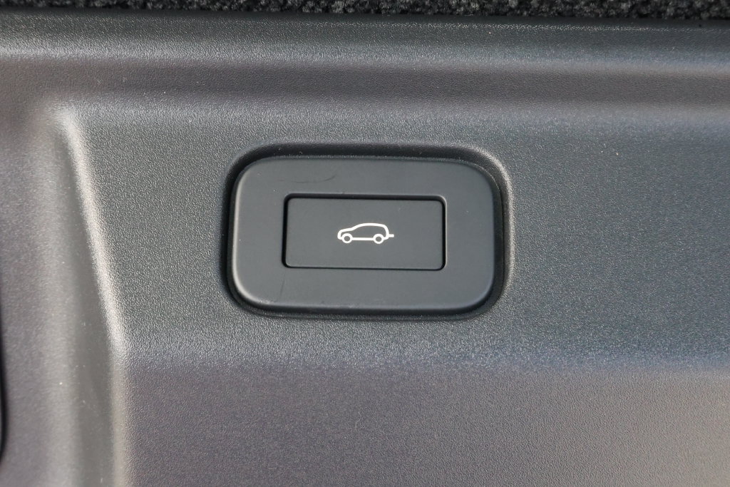 New 2026 Land Rover Range Rover SE AWD/4WD image 33