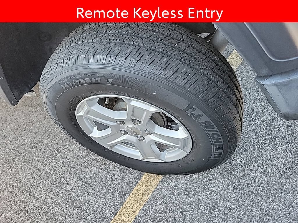 Used 2018 Jeep Wrangler Unlimited Sport S AWD/4WD image 5