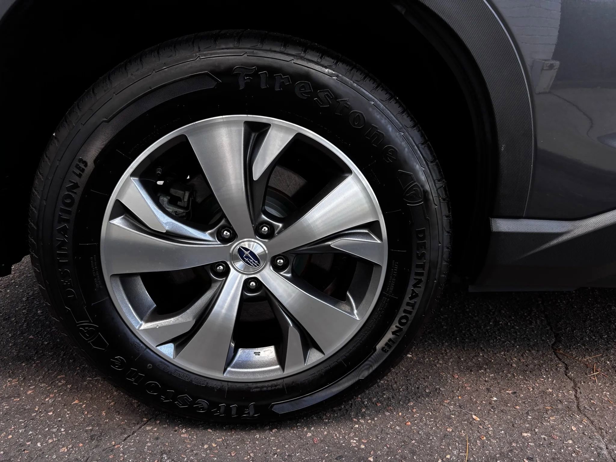 Used 2022 Subaru Ascent Premium image 40