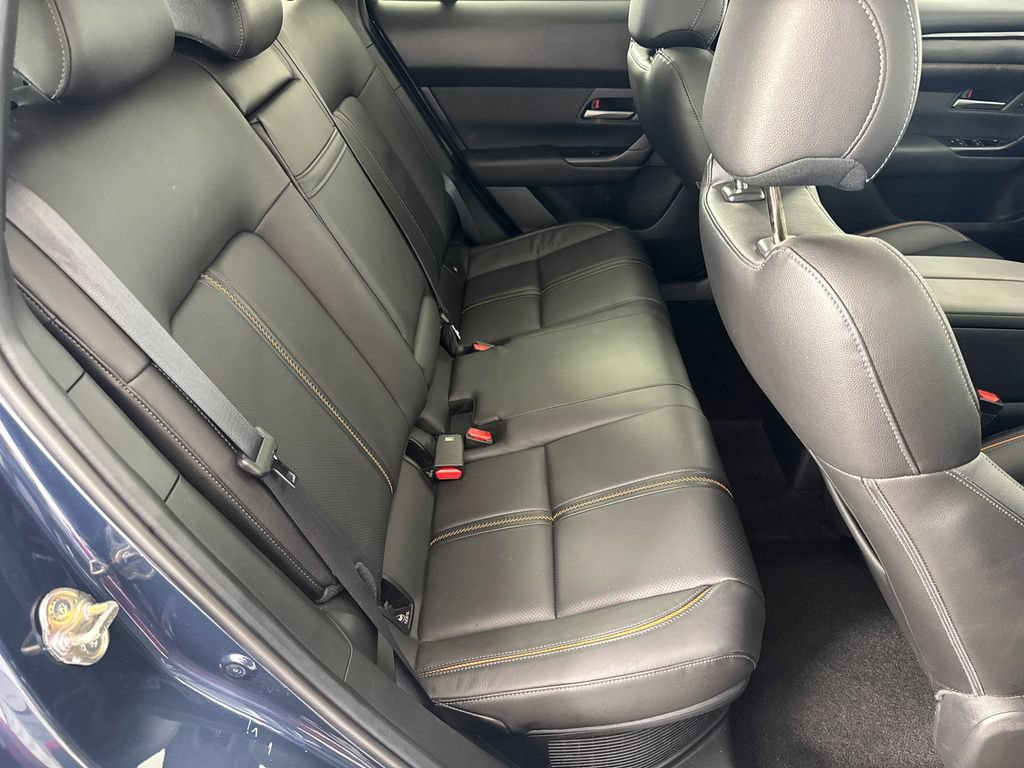 Certified 2025 MAZDA CX-50 AWD 2.5 Hybrid w/ Premium Pkg image 16