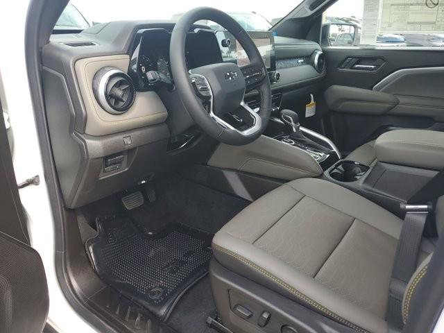 New 2026 Chevrolet Colorado ZR2 image 18