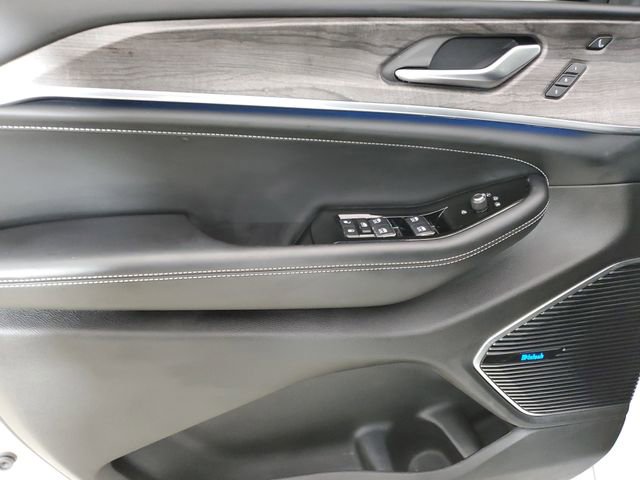 Used 2021 Jeep Grand Cherokee L Overland w/ Luxury Tech Group IV image 20