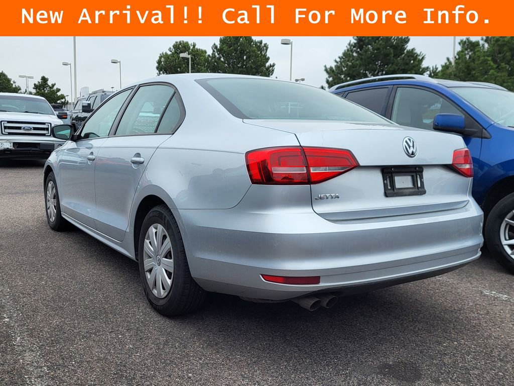 Used 2015 Volkswagen Jetta S image 5