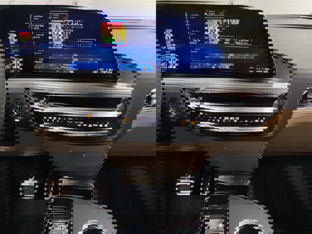 Certified 2025 Cadillac Lyriq Sport w/ Nappa Leather Package image 24