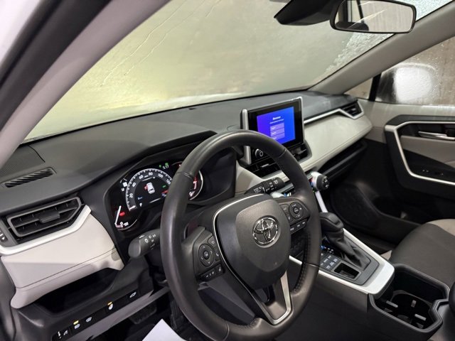 Used 2025 Toyota RAV4 XLE w/ Convenience Package image 13