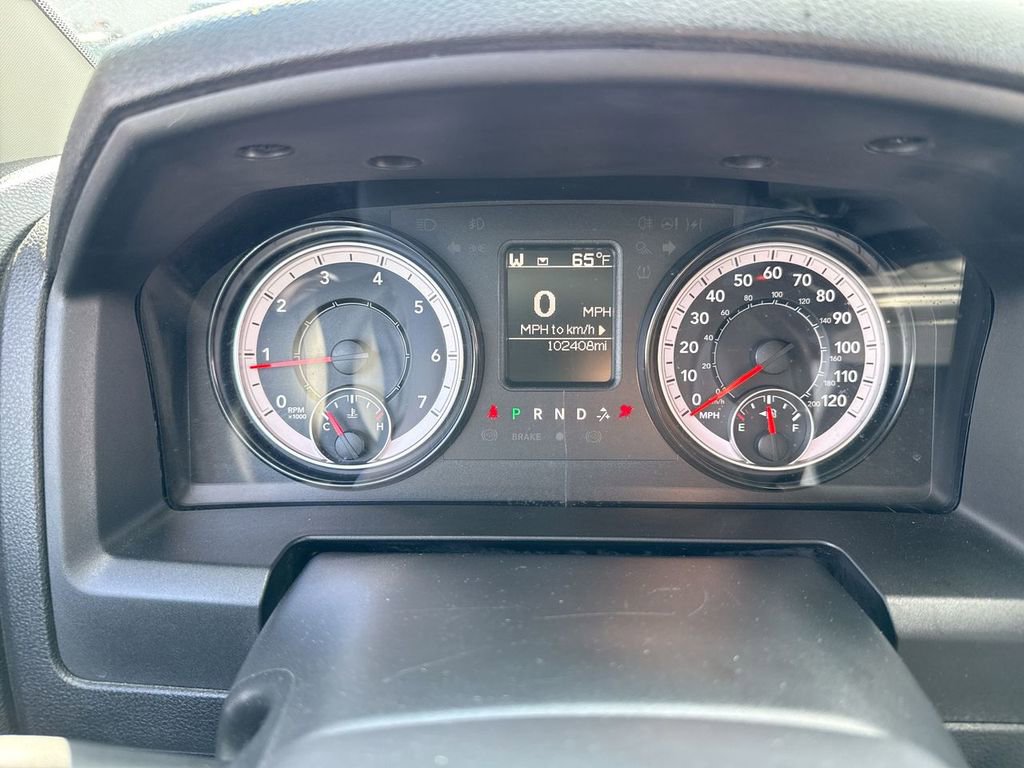 Used 2021 RAM 1500 Classic SLT image 15