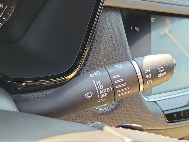 Certified 2019 Cadillac XT5 AWD image 23