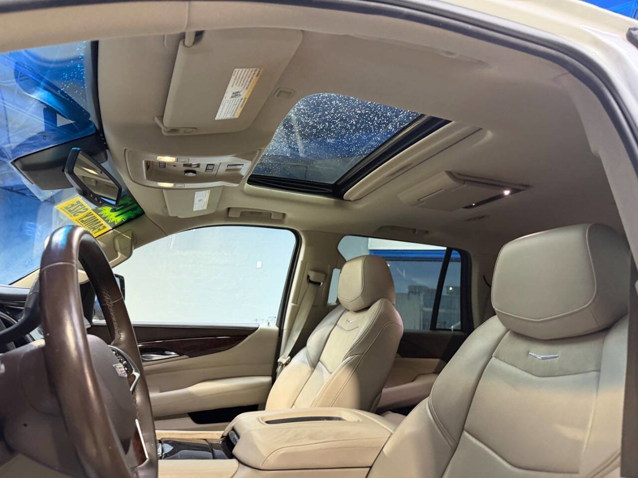 Used 2016 Cadillac Escalade Premium image 16