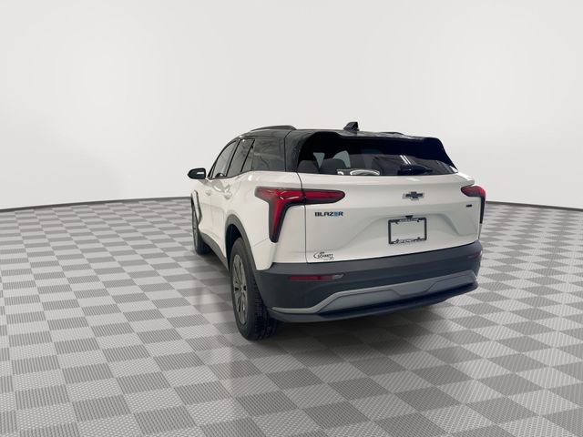New 2025 Chevrolet Blazer EV LT image 13