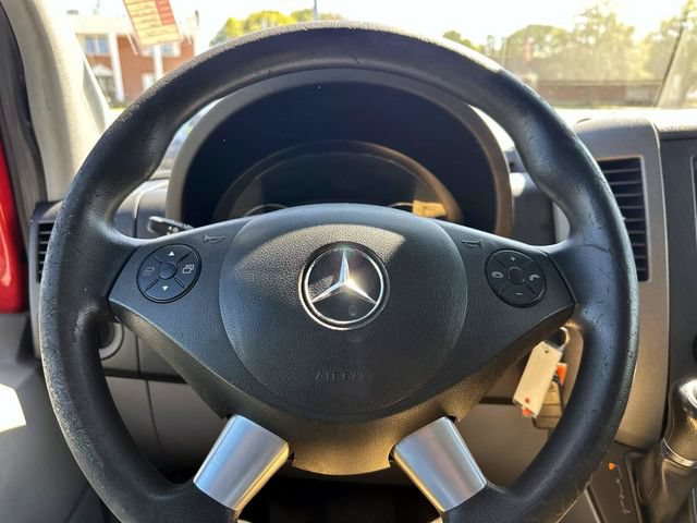 Used 2017 Mercedes-Benz Sprinter 2500 image 11