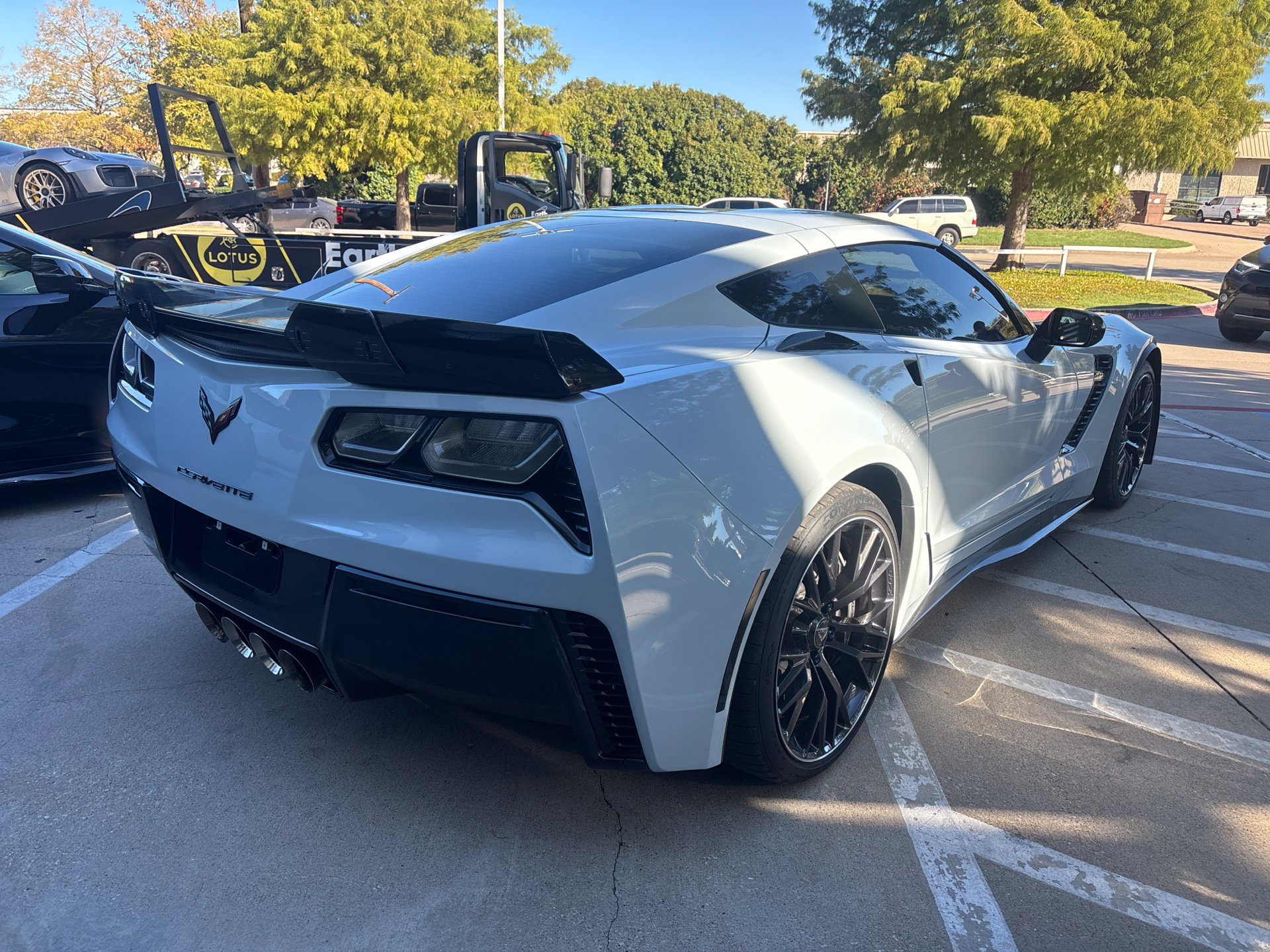 Used 2019 Chevrolet Corvette Z06 RWD image 9