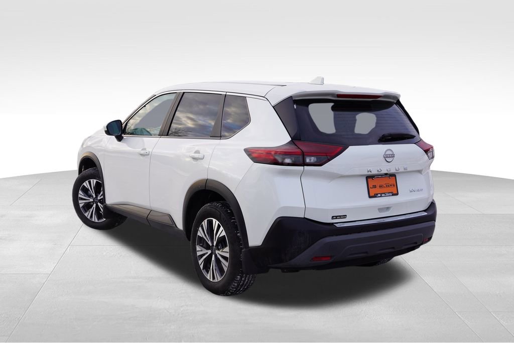 Used 2023 Nissan Rogue SV image 7