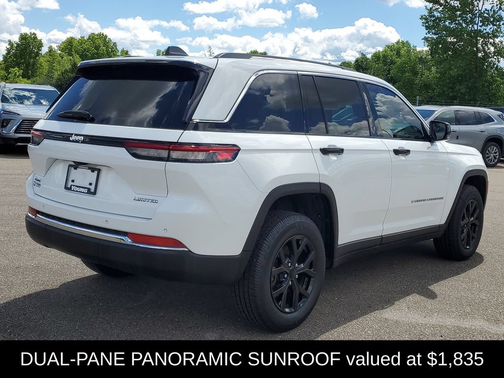 Used 2022 Jeep Grand Cherokee Limited AWD/4WD image 3