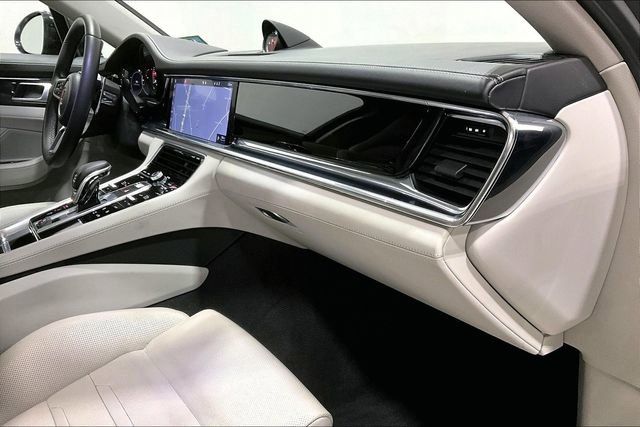 Used 2020 Porsche Panamera 4S image 15