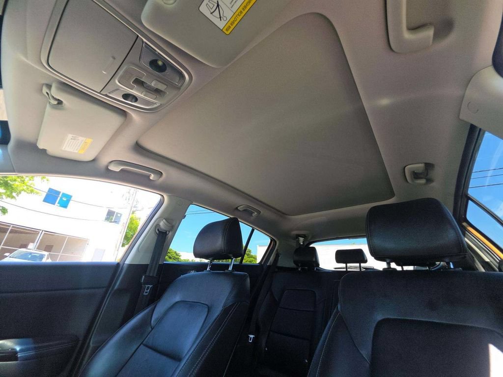 Used 2018 Kia Sportage EX w/ EX Premium Package AWD/4WD image 10