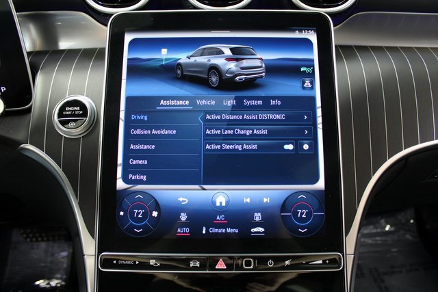 Used 2024 Mercedes-Benz GLC 300 image 27