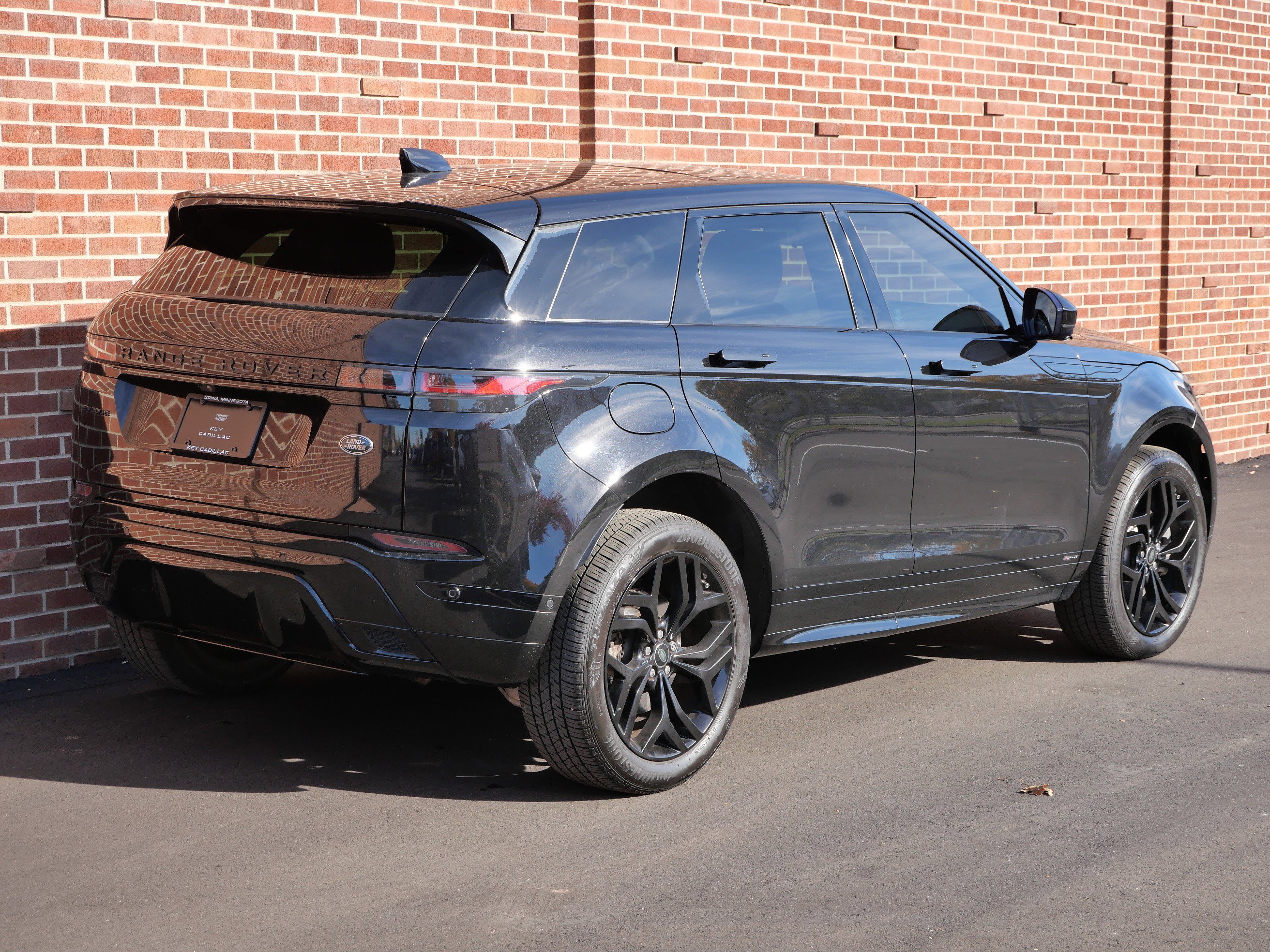 Used 2021 Land Rover Range Rover Evoque R-Dynamic HSE image 25