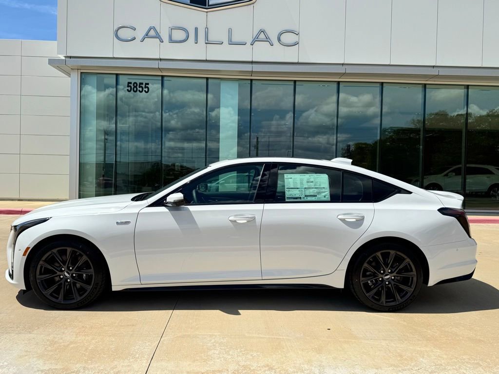 New 2026 Cadillac CT5 V RWD image 2