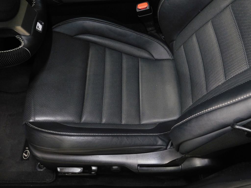 Used 2018 Lexus IS 300 F Sport w/ F Sport Package image 34