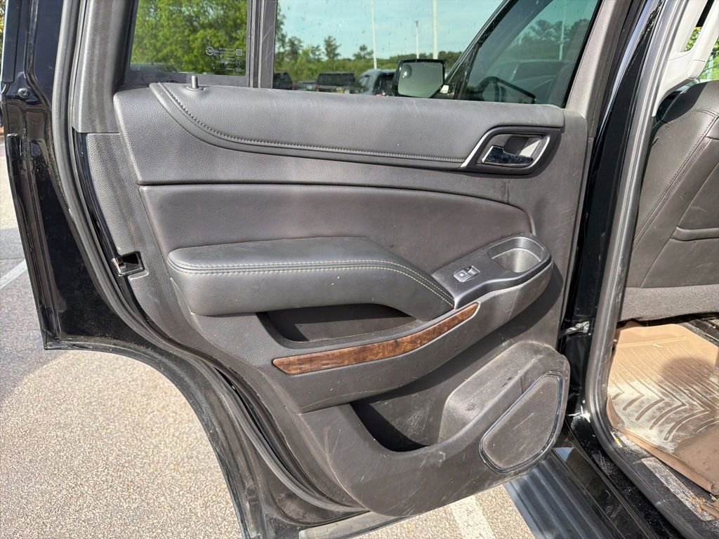 Used 2018 Chevrolet Tahoe LT image 19