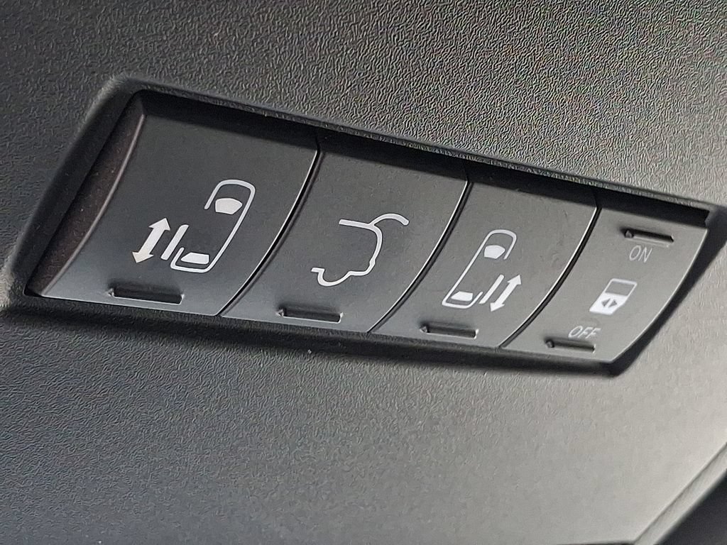 Used 2018 Dodge Grand Caravan GT FWD image 26