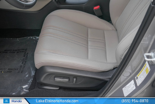Used 2026 Honda HR-V EX-L image 16