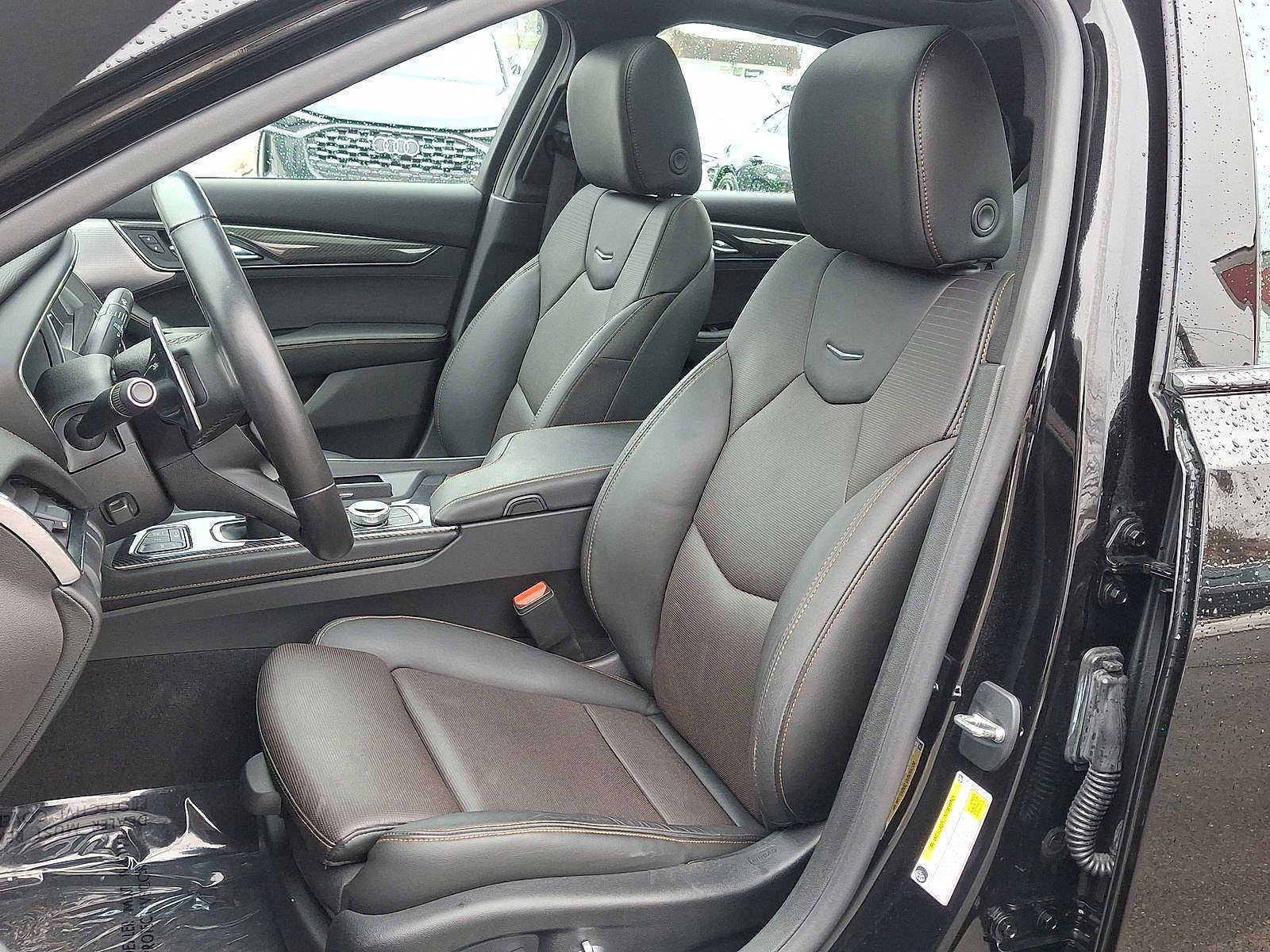 Used 2023 Cadillac CT5 V w/ Premium Package image 11