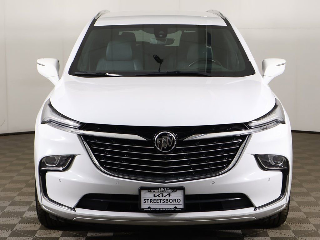 Used 2024 Buick Enclave Premium image 16
