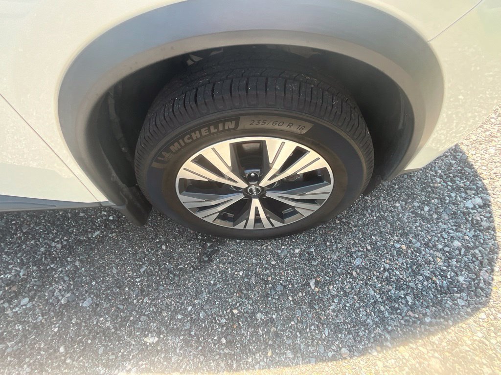 Used 2023 Nissan Rogue SV w/ SV Premium Package AWD/4WD image 46