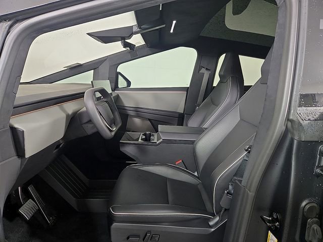 Used 2025 Tesla Cybertruck AWD Crew Cab image 15