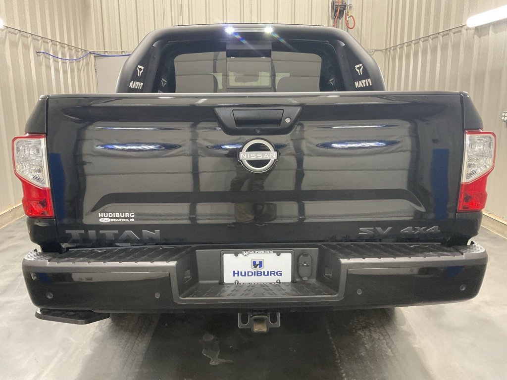 Used 2024 Nissan Titan SV w/ SV Bronze Edition Package image 20