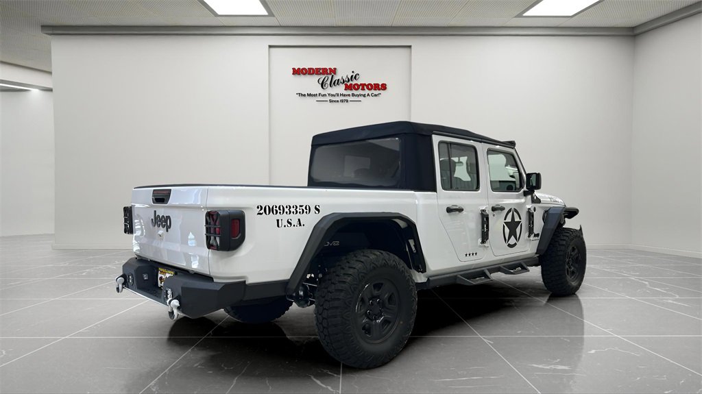 Used 2024 Jeep Gladiator Sport image 7