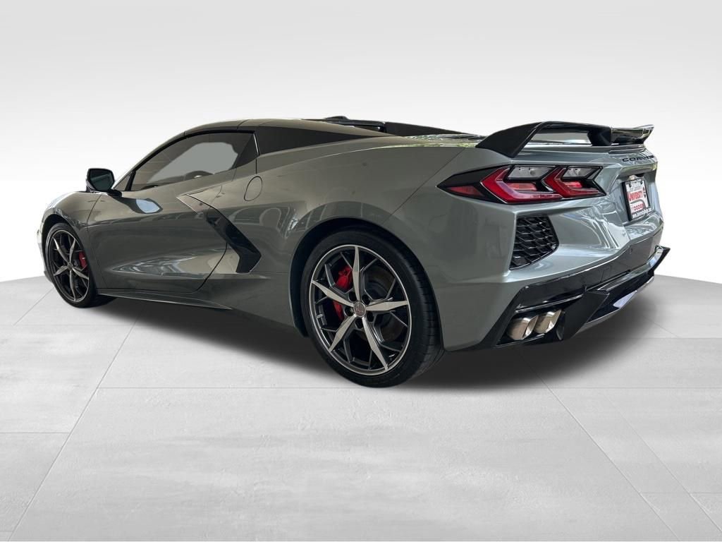Used 2022 Chevrolet Corvette Stingray Premium Conv w/ Z51 Performance Package RWD image 8