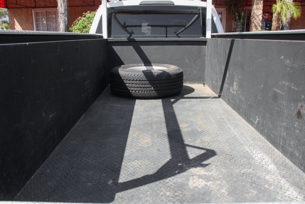 Used 2022 Ford F350 XL w/ Power Equipment Group RWD image 8