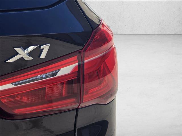 Used 2017 BMW X1 xDrive28i image 11