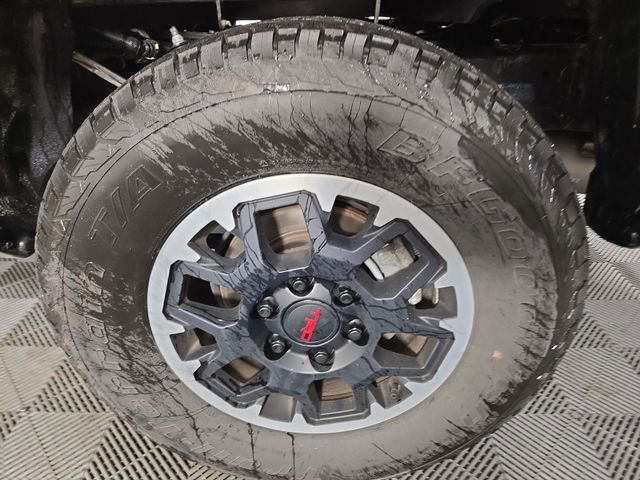 Used 2024 Toyota Tacoma TRD Off-Road AWD/4WD image 11