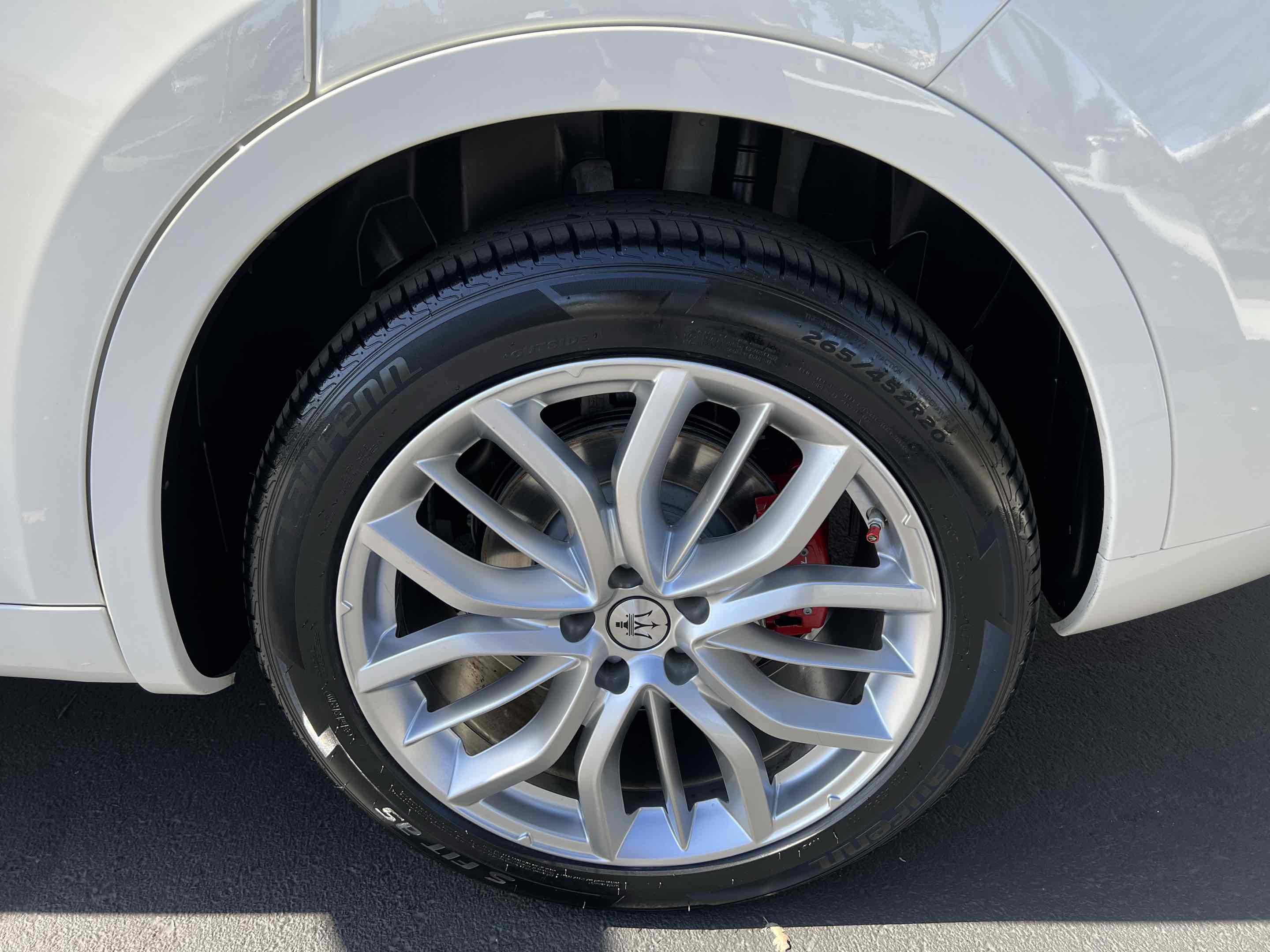 Used 2022 Maserati Levante GT image 43