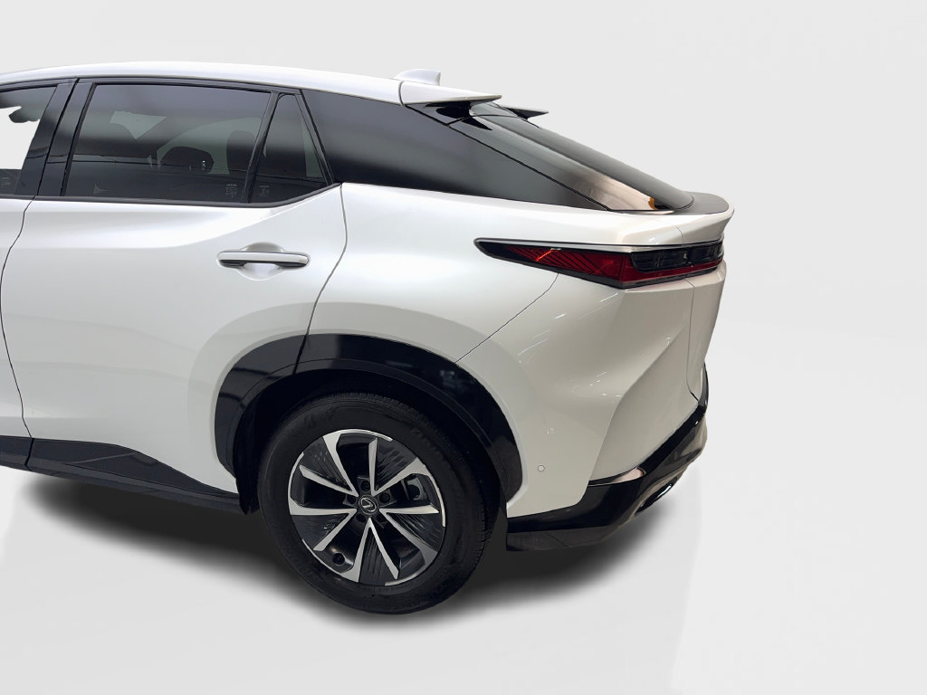 Used 2024 Lexus RZ 300e Premium w/ Technology Package FWD image 19