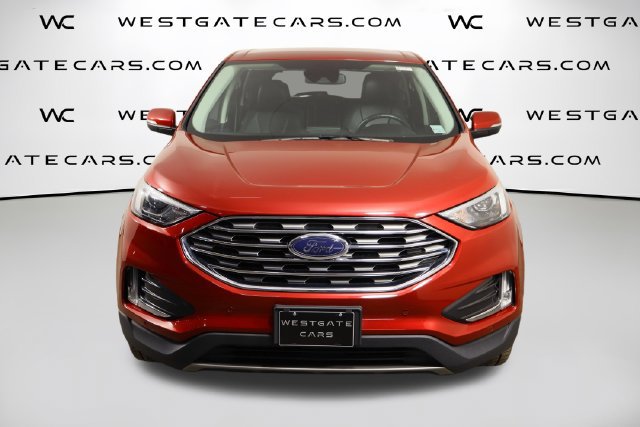 Used 2022 Ford Edge Titanium AWD/4WD image 2